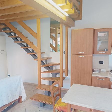 Appartamento In Piazza Moniga del Garda Exterior foto
